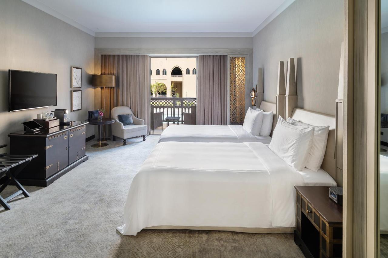 Palace Downtown Dubai Ngoại thất bức ảnh Deluxe room